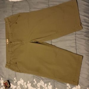 Women's capris size 24W